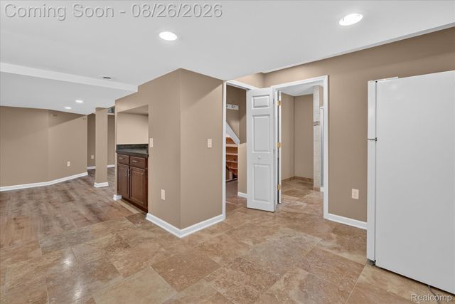 6350 Knob Hill Court, Grand Blanc Charter Township, MI 48439