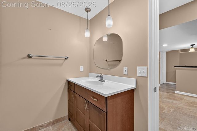 6350 Knob Hill Court, Grand Blanc Charter Township, MI 48439