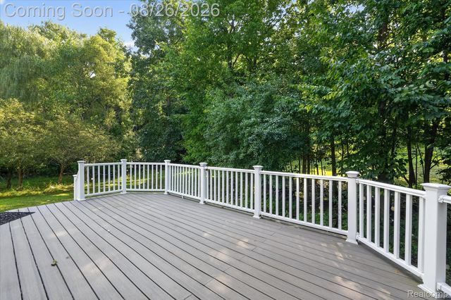 6350 Knob Hill Court, Grand Blanc Charter Township, MI 48439