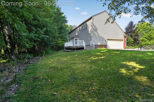 6350 Knob Hill Court, Grand Blanc Charter Township, MI 48439
