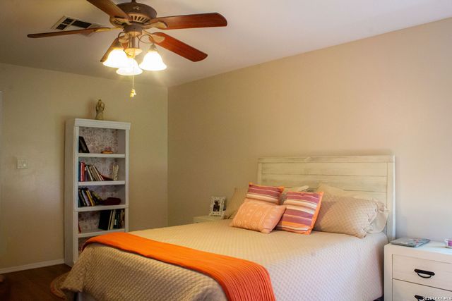 220 Eagle Nest, Pleasanton, TX 78064