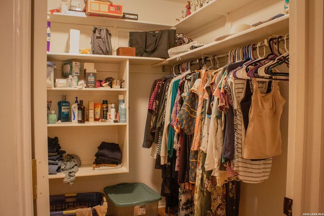 220 Eagle Nest, Pleasanton, TX 78064