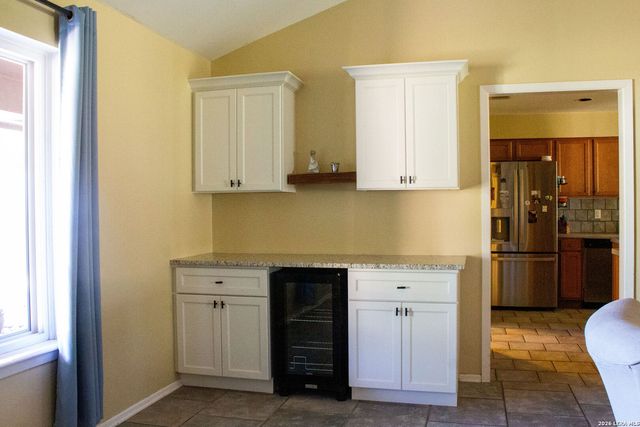 220 Eagle Nest, Pleasanton, TX 78064