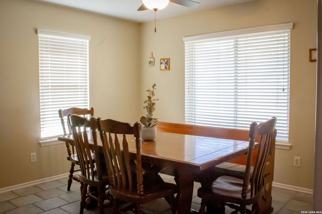 220 Eagle Nest, Pleasanton, TX 78064