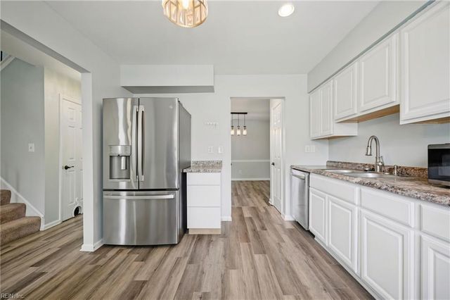 4024 Rainbow DR, Virginia Beach, VA 23456