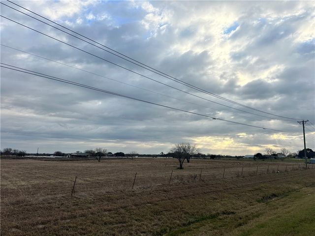 13667 Wortham Bend Road, China Spring, TX 76633