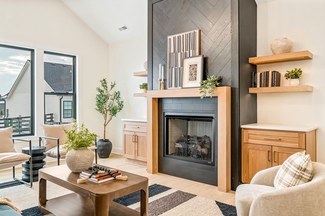 125 Farmers Bluff, Nicholasville, KY 40356