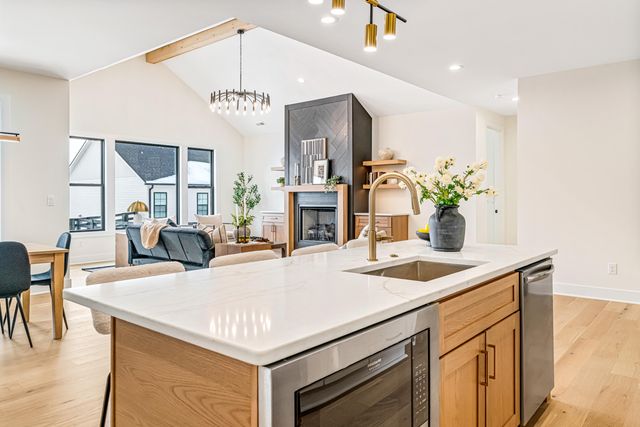 125 Farmers Bluff, Nicholasville, KY 40356