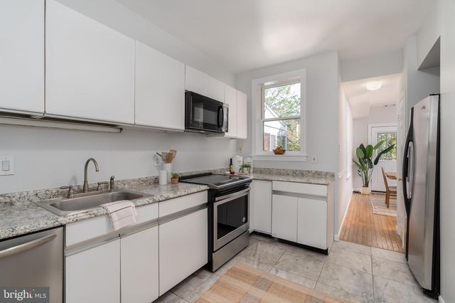 1434 CORCORAN ST NW, Washington, DC 20009