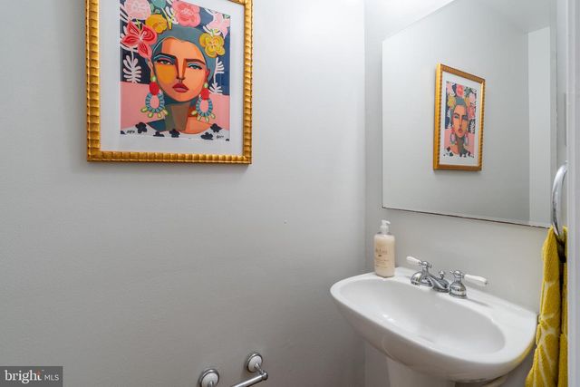 1434 CORCORAN ST NW, Washington, DC 20009
