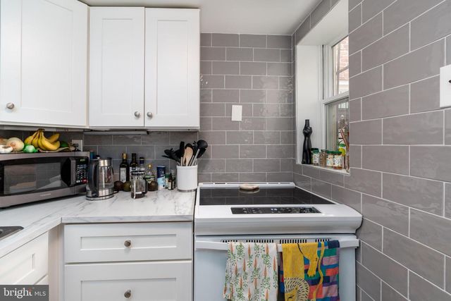 1434 CORCORAN ST NW, Washington, DC 20009