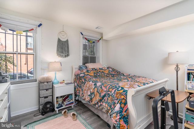 1434 CORCORAN ST NW, Washington, DC 20009