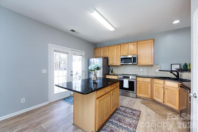 12003 Stratfield Place Circle, Pineville, NC 28134