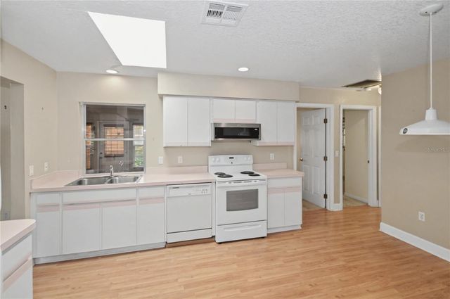 1330 KENSINGTON STREET, Port Charlotte, FL 33952