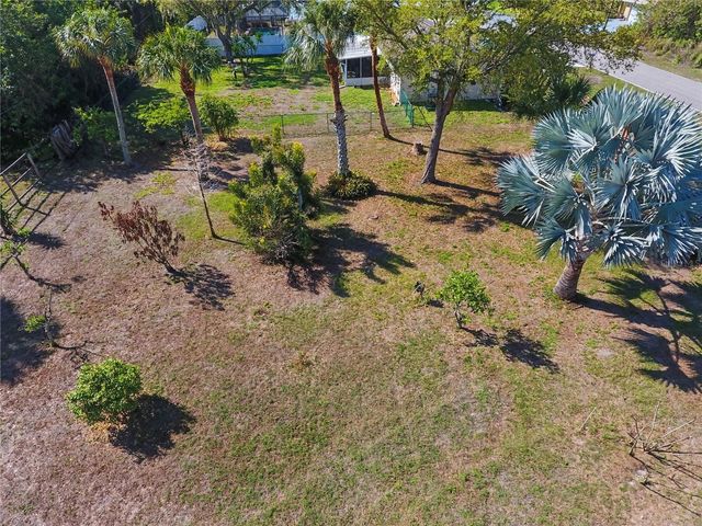 1330 KENSINGTON STREET, Port Charlotte, FL 33952