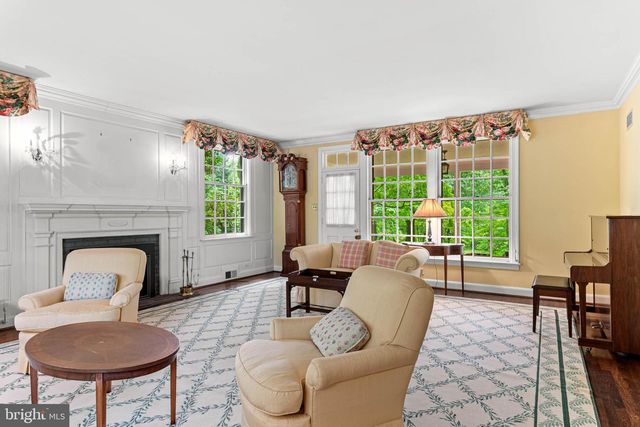 1312 PARTRIDGE LN, Villanova, PA 19085