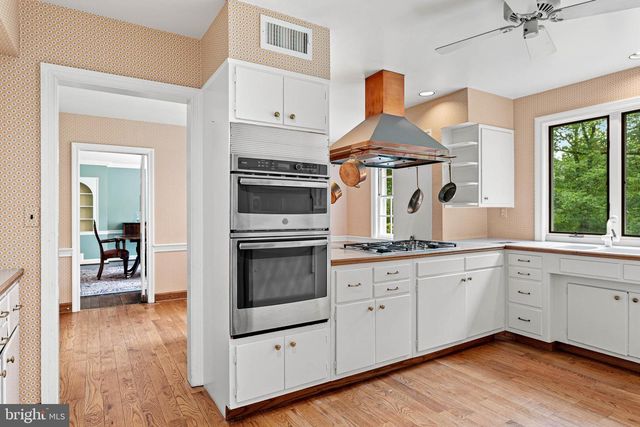 1312 PARTRIDGE LN, Villanova, PA 19085