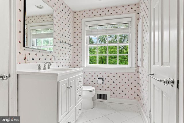 1312 PARTRIDGE LN, Villanova, PA 19085