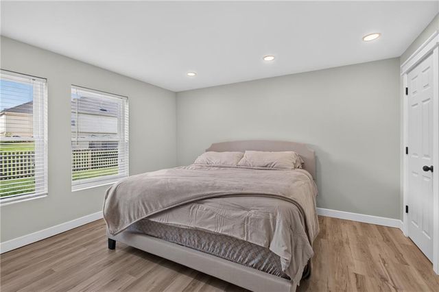 12203 Canna Court, Peculiar, MO 64078