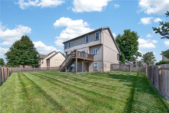 12203 Canna Court, Peculiar, MO 64078