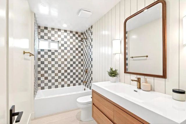 733 Cathy Ln, Cardiff By The Sea, CA 92007