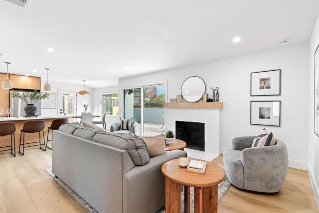 733 Cathy Ln, Cardiff By The Sea, CA 92007