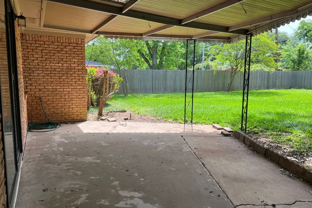 309 E Southfield Road, Shreveport, LA 71105