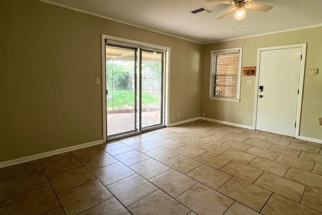 309 E Southfield Road, Shreveport, LA 71105