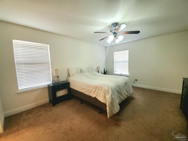 2200 Somerville Ct, Pensacola, FL 32506