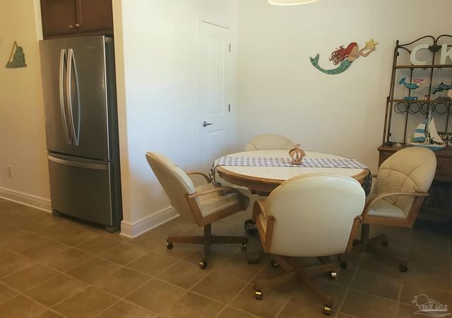 2200 Somerville Ct, Pensacola, FL 32506