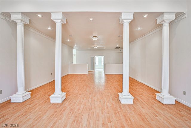 6970 Eldora Avenue, Las Vegas, NV 89117