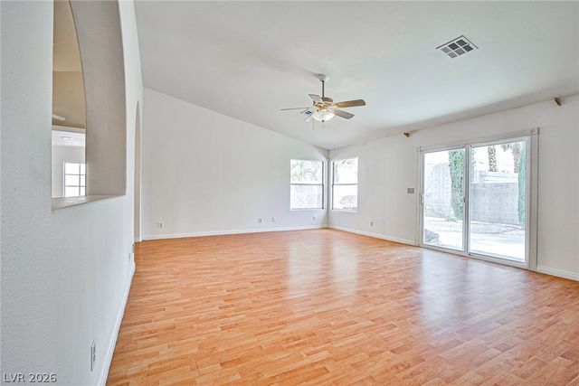 6970 Eldora Avenue, Las Vegas, NV 89117