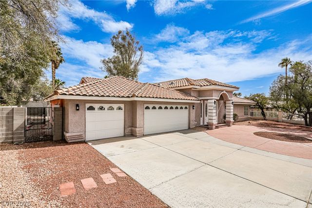 6970 Eldora Avenue, Las Vegas, NV 89117