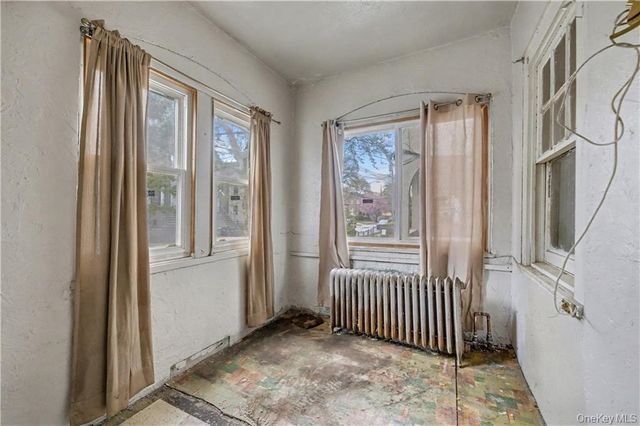 429 S 9th Avenue, Mount Vernon, NY 10550