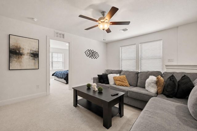 113 Bell Chime DR, Liberty Hill, TX 78642