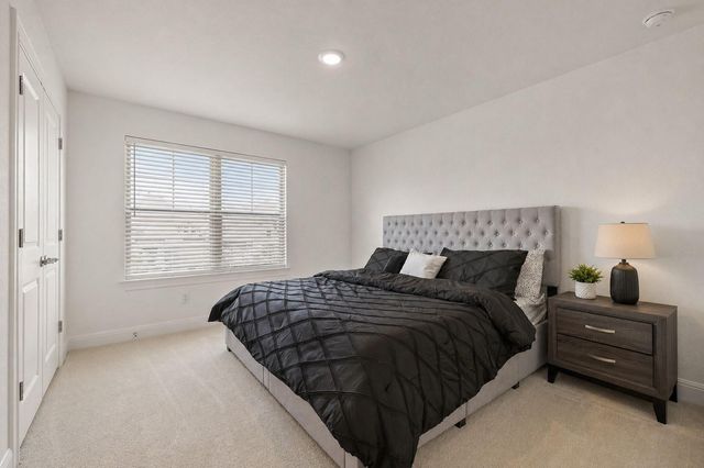 113 Bell Chime DR, Liberty Hill, TX 78642