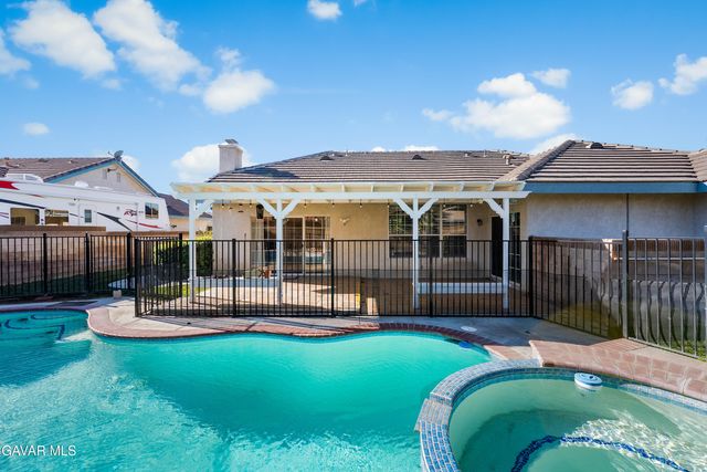 43648 Colony Drive, Lancaster, CA 93536