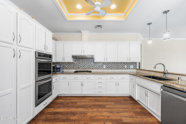 43648 Colony Drive, Lancaster, CA 93536