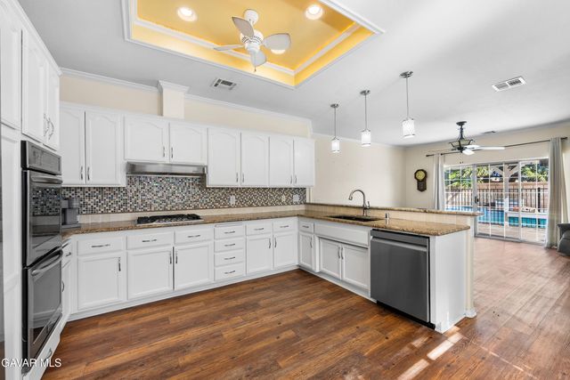 43648 Colony Drive, Lancaster, CA 93536