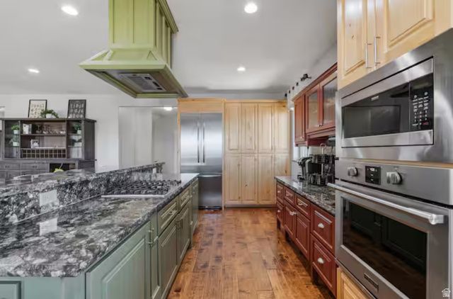 705 N LOCHWOOD VW, Garden City, UT 84028