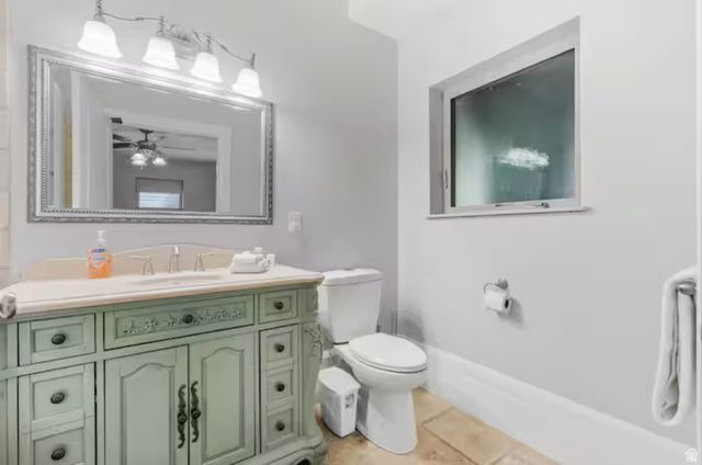 705 N LOCHWOOD VW, Garden City, UT 84028
