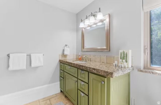 705 N LOCHWOOD VW, Garden City, UT 84028