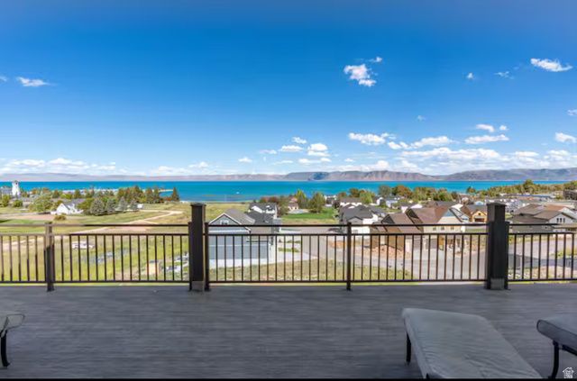 705 N LOCHWOOD VW, Garden City, UT 84028