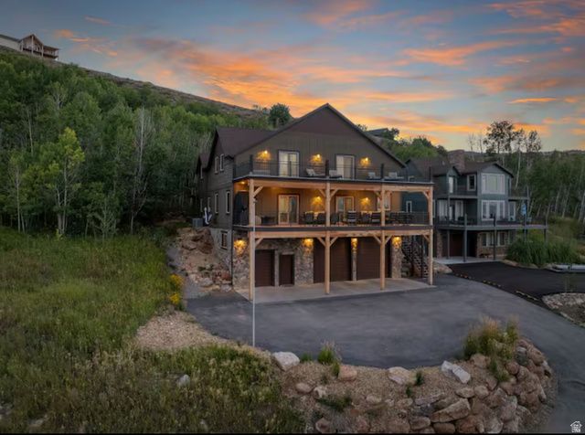 705 N LOCHWOOD VW, Garden City, UT 84028