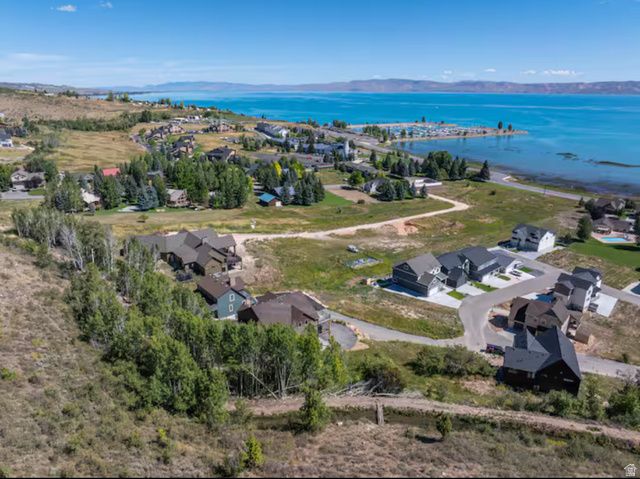 705 N LOCHWOOD VW, Garden City, UT 84028