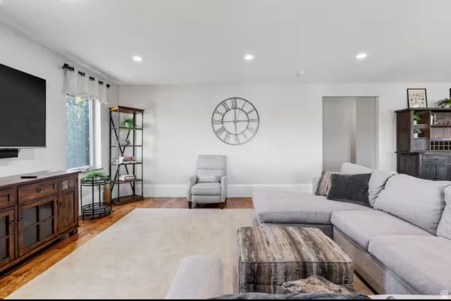 705 N LOCHWOOD VW, Garden City, UT 84028