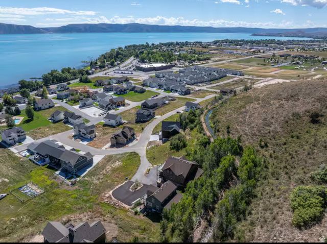 705 N LOCHWOOD VW, Garden City, UT 84028
