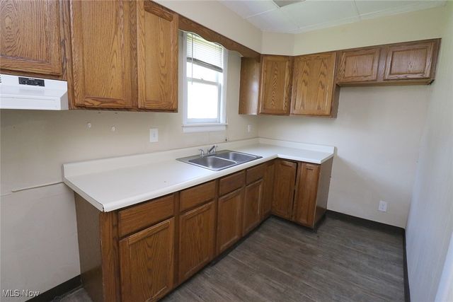 1302 Oregon Avenue, Steubenville, OH 43952