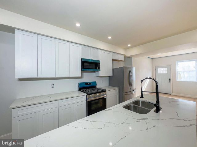 5725 13TH ST NW, Washington, DC 20011