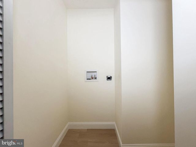 5725 13TH ST NW, Washington, DC 20011